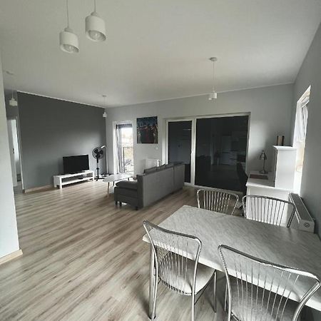 Liliowastreet Apartment เนียซนอ ภายนอก รูปภาพ